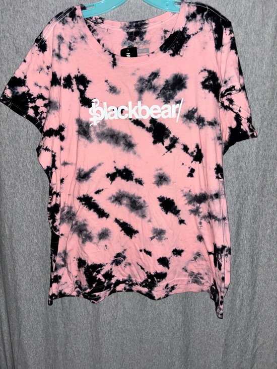 Hot Topic Tops - Hot Topic Pink & Black Tie-Dye Blackbear Graphic Tee